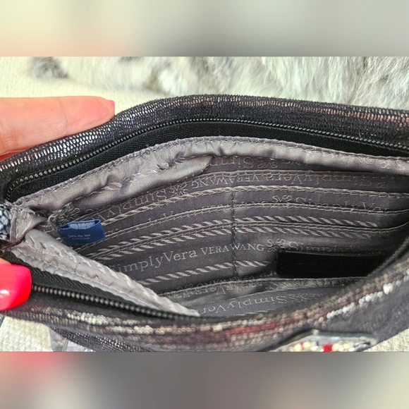 NWOT Vera Wang Black and Purple Iridescent Snake Skin Clutch - Picture 3 of 7